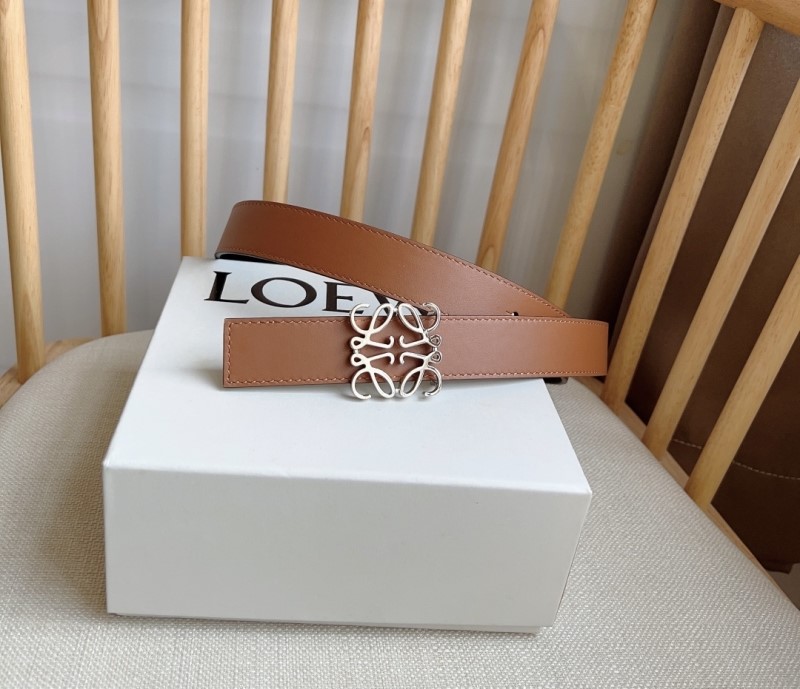 L0ew* belts